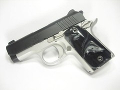 Silver & Black Pearl Kimber Micro 9 Grips