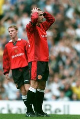 Eric Cantona of manchester United Misses Penalty Leeds United and – Old Photo
