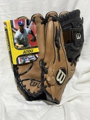 Wilson A7000 Baseball Glove 11 Inch Brown Leather All Position Right Hand Throw