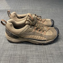 Mens KEEN Voyageur Low Lace Up Hiking Shoes Sneakers Brown Tan Orange Sz 9