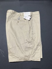 NWT MEN’S PETER MILLAR SOFT TOUCH TWILL SHORTS, SIZE: 42, COLOR: KHAKI (M9.20)