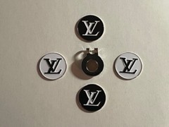 (4) Rare LOUIS VUITTON 1″ Coin Style Golf Markers W/BONUS Hat Clip – A Beauty!