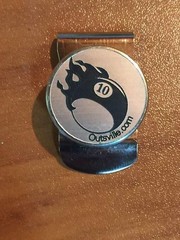 Great White Outsville Billiards Pool Cue Chalk Magnetic Belt Clip Removable Puck