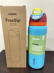 Owala Freesip Water Bottle Tumbler 32oz Straw Stainles Steel Insulated Gift Box