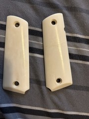 1911 Grips PISTOL GRIPS Full Size 38 / 45 Smooth Bone And Yes This Is Real Bone