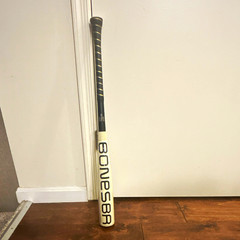 Warstic Bonesaber 31in 26oz BBCOR 2 5/8″ Balanced 2-Piece White/Black brand new