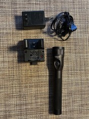 Streamlight Stinger DS LED Flashlight with Rechargeable Battery and Charger