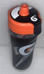 Gatorade Gx Squeeze Buttle,Refillable Water Buttle.Nonslip, Black, 30 fl Oz.