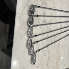 Jack Nicholas Airmax Right Handed Irons. All Grips Are Still Good. P-5