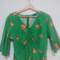 Koaj Green Floral Blouse with Ruffled Hem – Size L