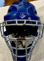 Louisville Slugger PGS514-STY Fastpitch Softball Catcher’s Helmet Navy/Gray