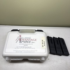 Advantage Arms Glock Conversion Kit .22 LR with 3x 10rd G17/17L/G22/31/34/35