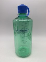 Nalgene Water Bottle 32 fl oz Narrow Mouth Pastel Green Recycled Plastic New