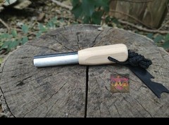 Flint and steel with LARGE Magnesium Rod – Fire Starter