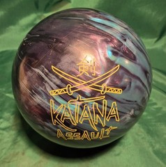 Radical Katana Assault Bowling Ball 16 lbs Preowned Span 4 5/8 Inches