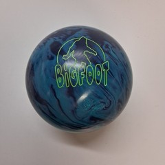 Radical Bigfoot Hybrid 1ST QUALITY bowling ball 16 LB. NEW IN BOX!! #032