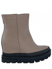 Women’s Equitare 51-586 Brown