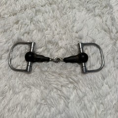 4.5” English Rubber D Horseback Riding Snaffle Bit