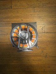 Orvis Hydros SL IV Fly Reel 7-9 wt Black Nickel In Box and 8wt Line/Leader