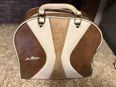 AMF VTG White, Brown & Tan Single Bowling Ball Bag with Metal Rack Style 70s