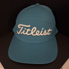 Titleist Diego Golf Hat Bold Style Breathable Split Panel Construction Cap Blue