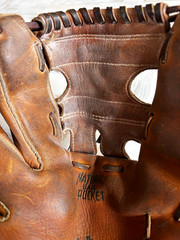 MacGregor Playmaster Brown Leather Baseball Glove Left Hand Slip-On