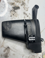 Vision Metron Hydration Waist Pack 30 fl oz Black Adjustable Strap Bag