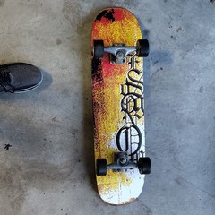 Zero Single Skull Complete Skateboard w/ Trucks & Wheels Yellow/Red/White/Black