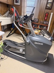 Elliptical —Octane Q35x Fitness Elliptical