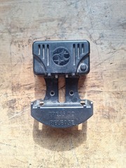Tri-Tronics G2/G3 Receiver Charging Cradle