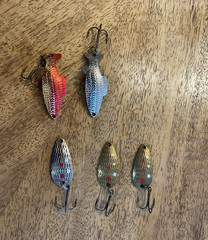 Thomas spoons, (2) T109 fighting fish 1/4oz, (3) S514 cyclones 1/6oz