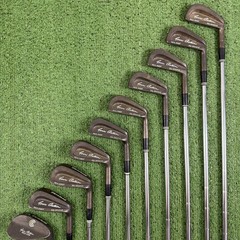 Cleveland Tour Action TA Reg 588P Bronze Iron Set 2-PW SW Dynamic Gold Stiff