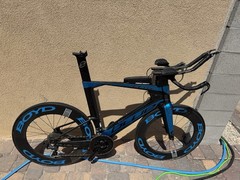 Blue Triad Elite SL Triathlon / TT Bike – Size Large – Full Carbon – Ultegra
