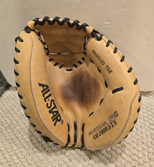 All-Star CM3000STN Pro Catcher’s Mitt – Leather – Tan/Black – Vintage – RHT