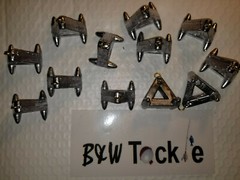 5 oz Triangle Snag Claw Surf Fishing Lead Weights – 25 Sinkers – Free Shipping