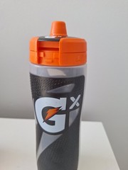 Gatorade Gx Squeeze Buttle,Refillable Water Buttle.Nonslip, Black, 30 fl Oz.